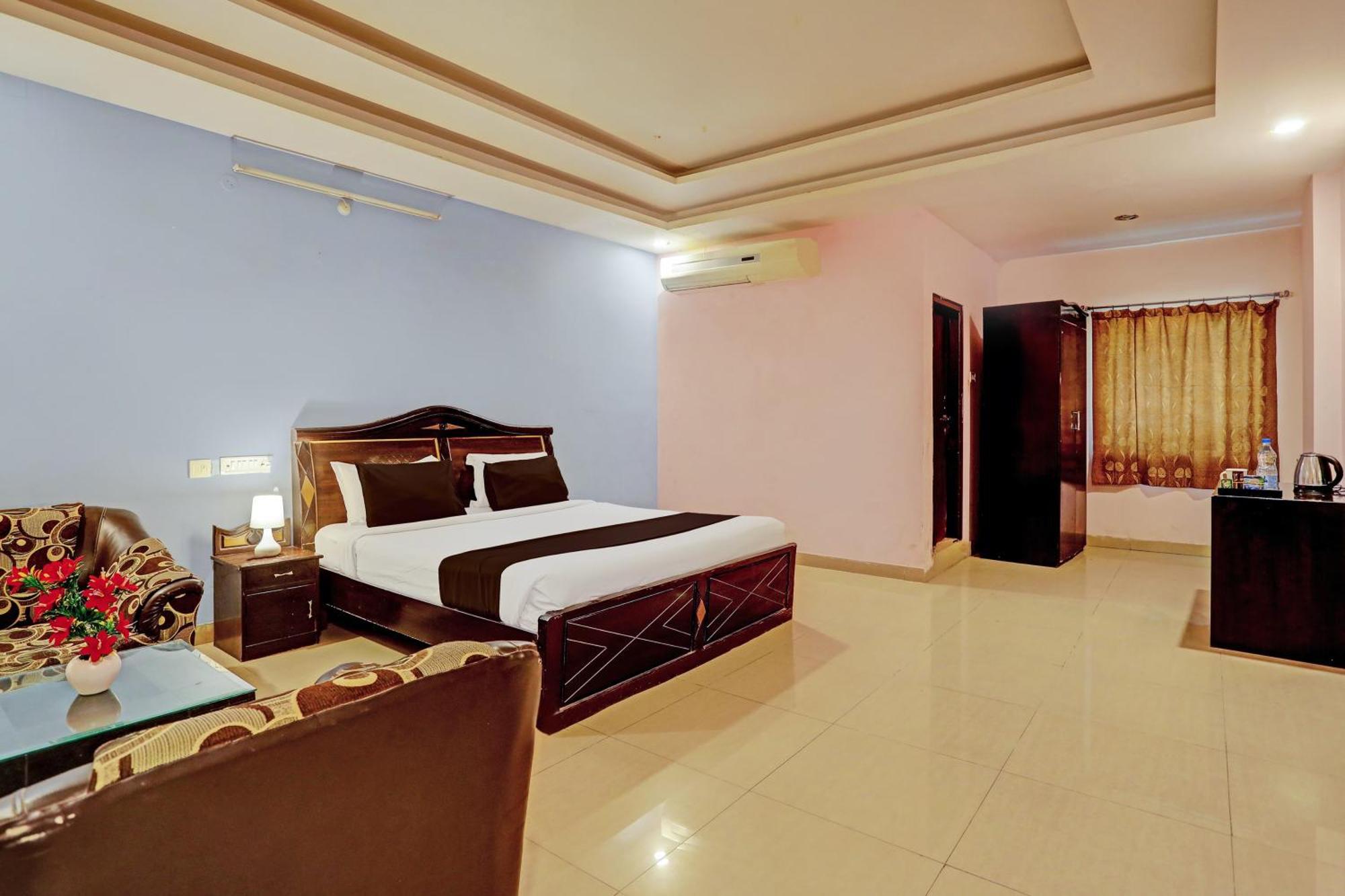 โอโย 6664 ฤเตศ แกรนด์ Hotel ไฮเดอราบัด ภายนอก รูปภาพ